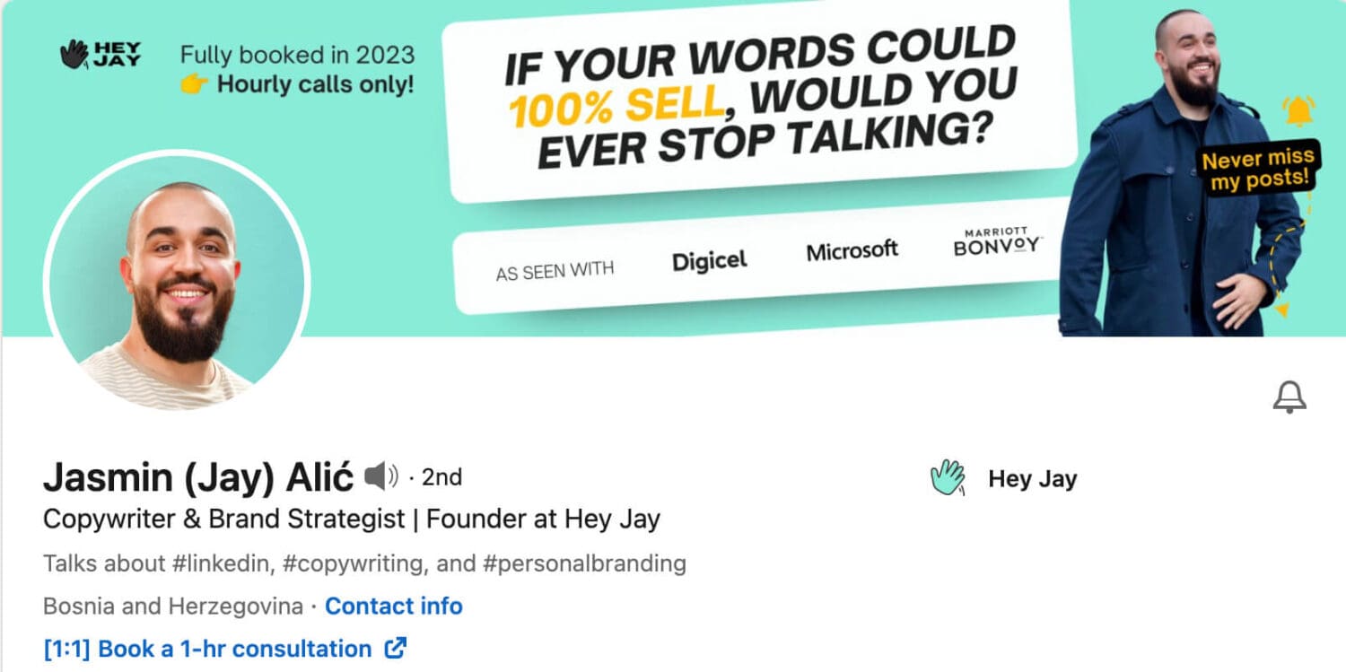Example of a LinkedIn profile for Jasmin Alic that shows a visual connection between the profile picture and the background picture.
The example is an acqua colour.